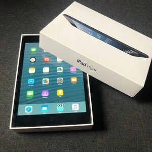 Apple Black iPad Tablet